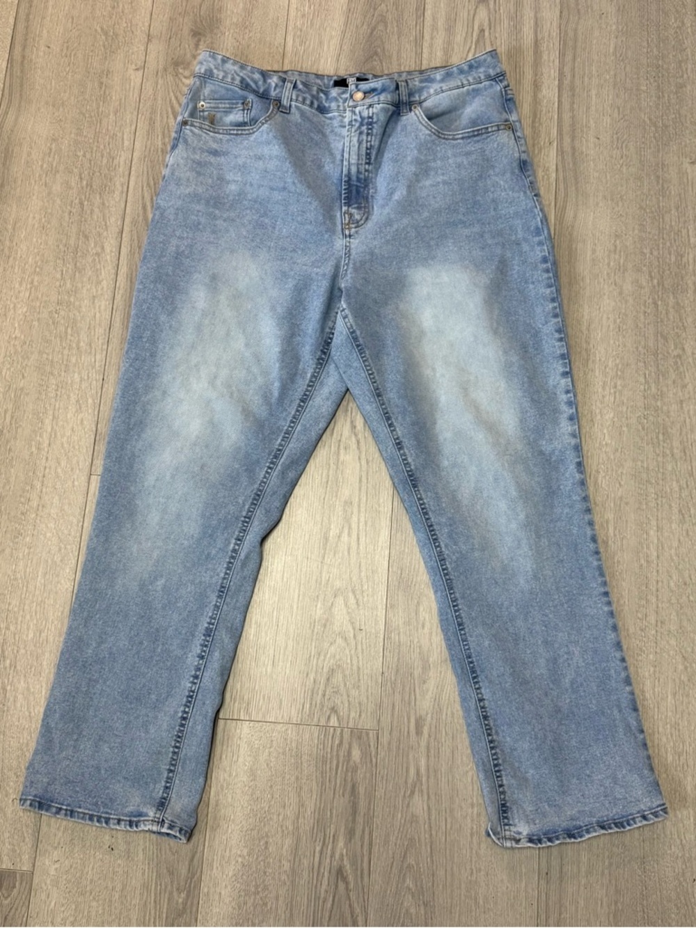 FRYE ligh denim wide leg Relaxed Fit Jeans